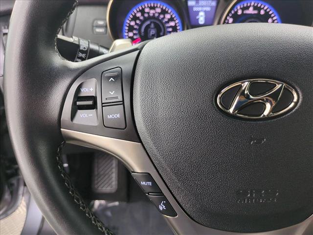 Used 2016 Hyundai Genesis 3.8 RWD image 29