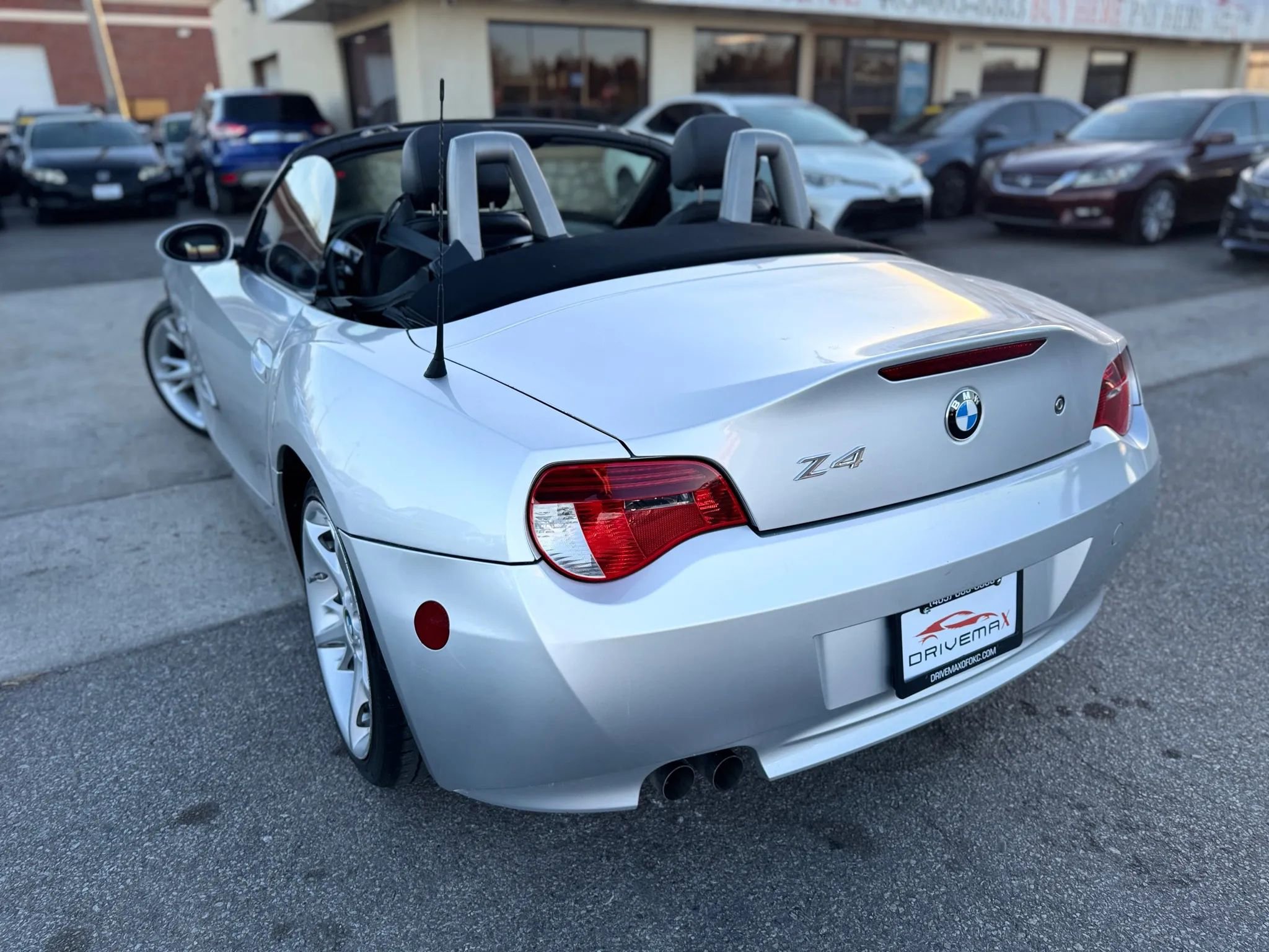 Used 2008 BMW Z4 3.0i image 5