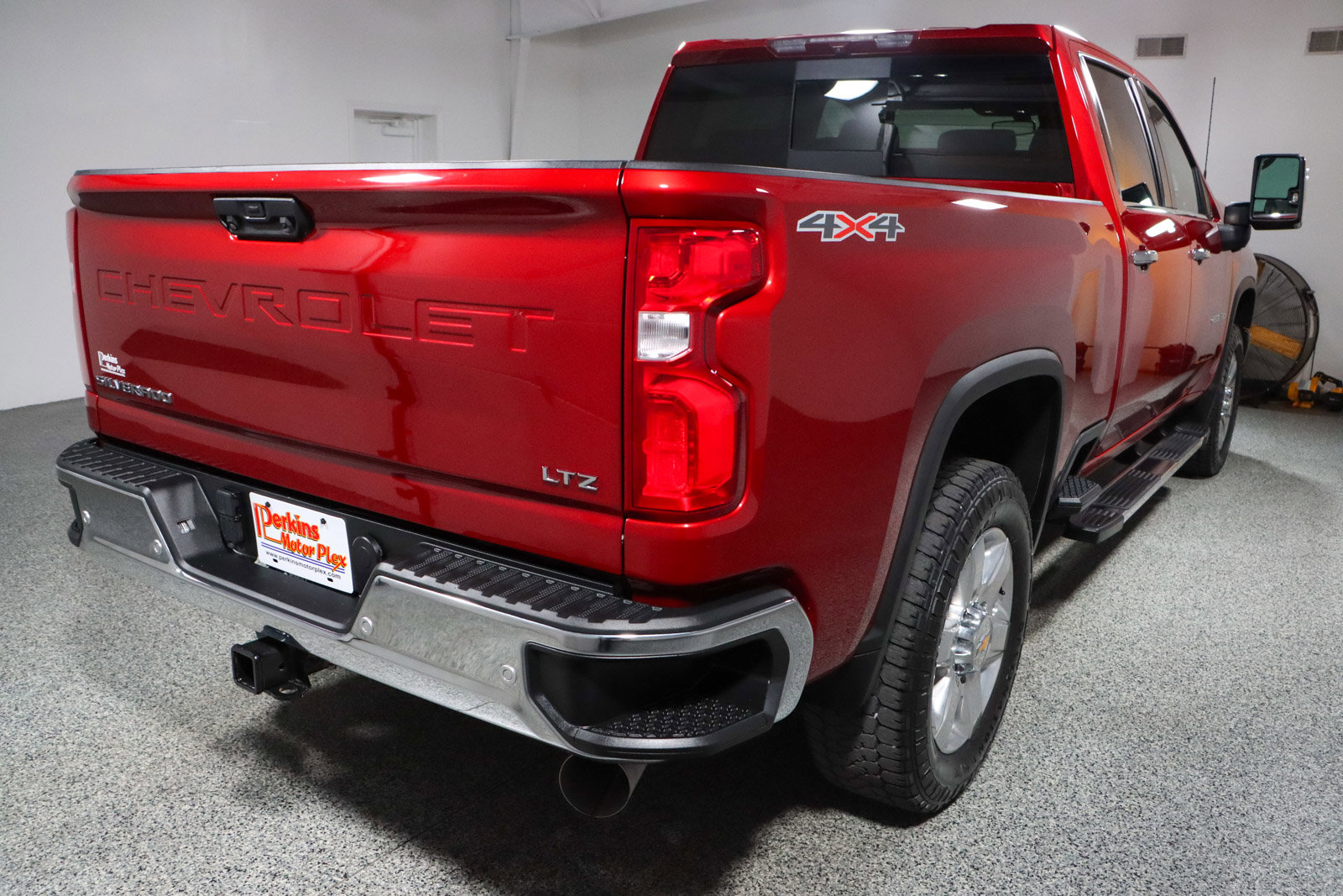 Used 2022 Chevrolet Silverado 2500 LTZ w/ LTZ Plus Package image 7