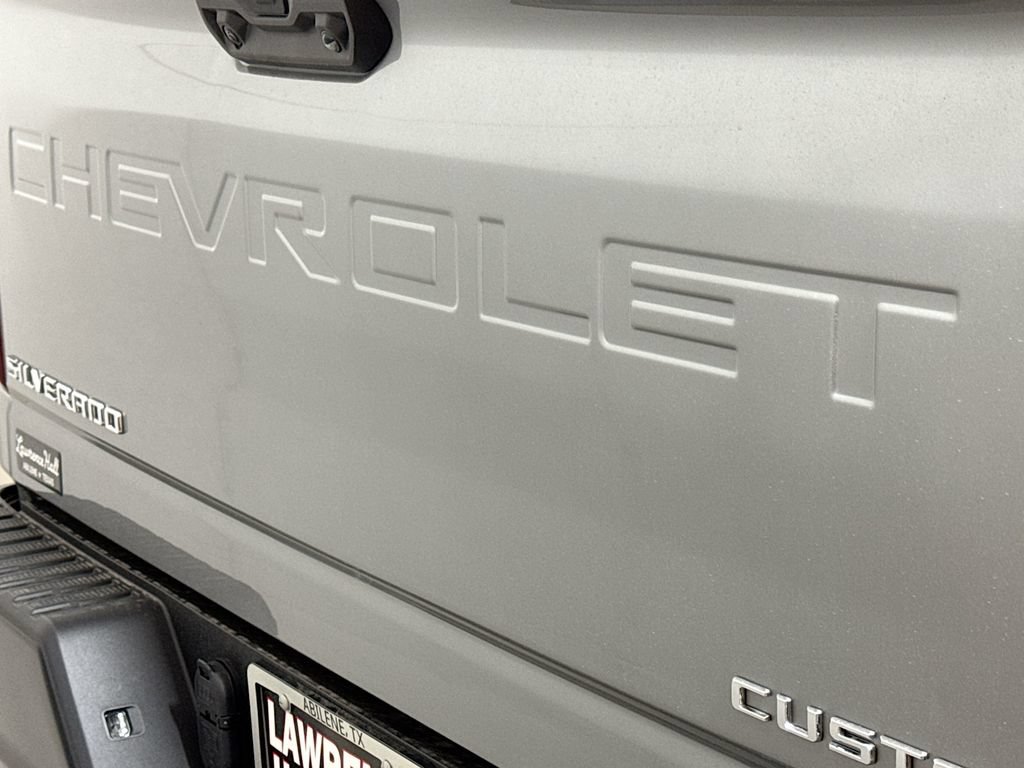 New 2026 Chevrolet Silverado 2500 Custom w/ Custom Convenience Package AWD/4WD image 18