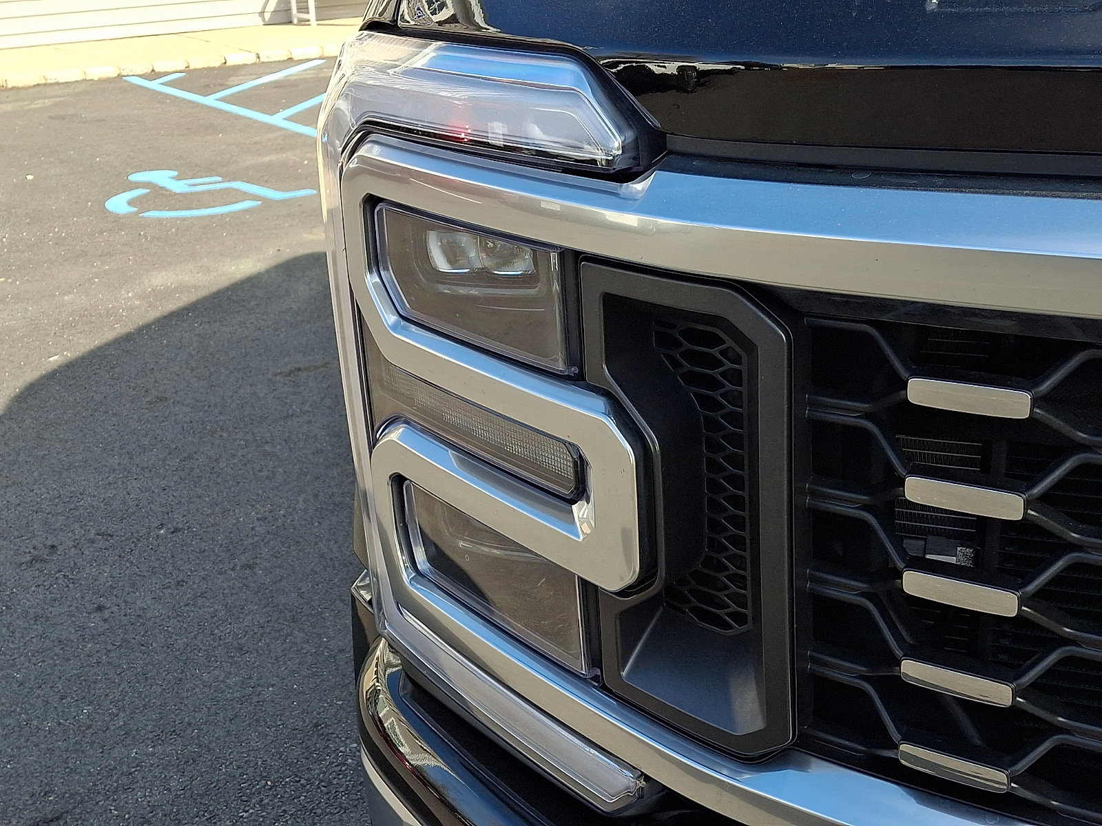 Certified 2026 Ford F450 Platinum w/ Platinum Plus Package image 10