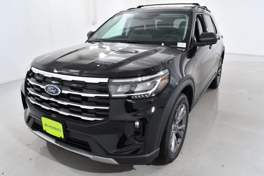 New 2026 Ford Explorer Active w/ Active Comfort Package image 2