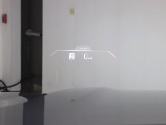 Used 2023 BMW X7 M60i w/ Executive Package image 17