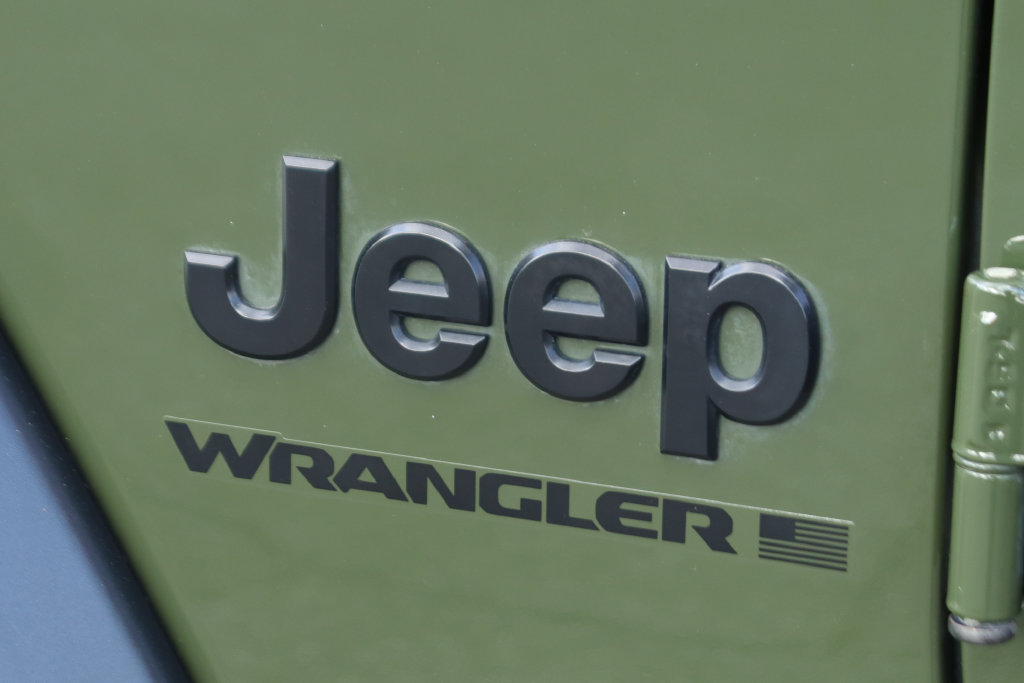 Used 2024 Jeep Wrangler Sport AWD/4WD image 47