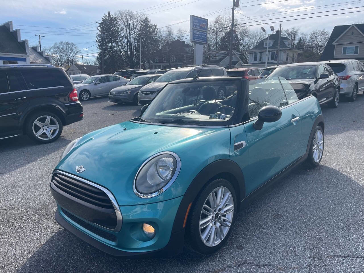 Used 2016 MINI Cooper Convertible image 10
