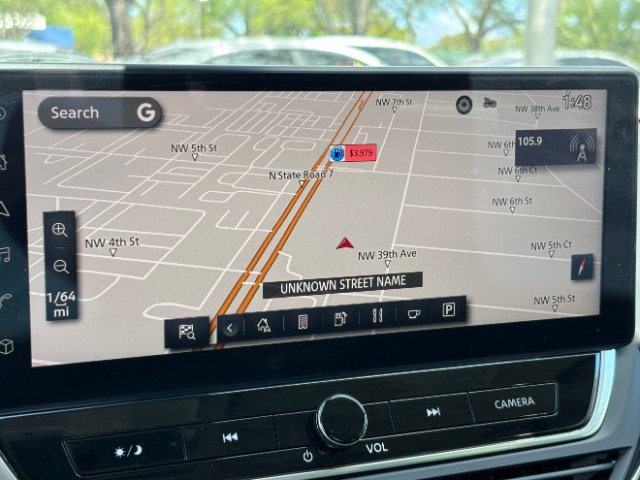 Used 2024 Nissan Altima 2.5 SR w/ SR Premium Package FWD image 34