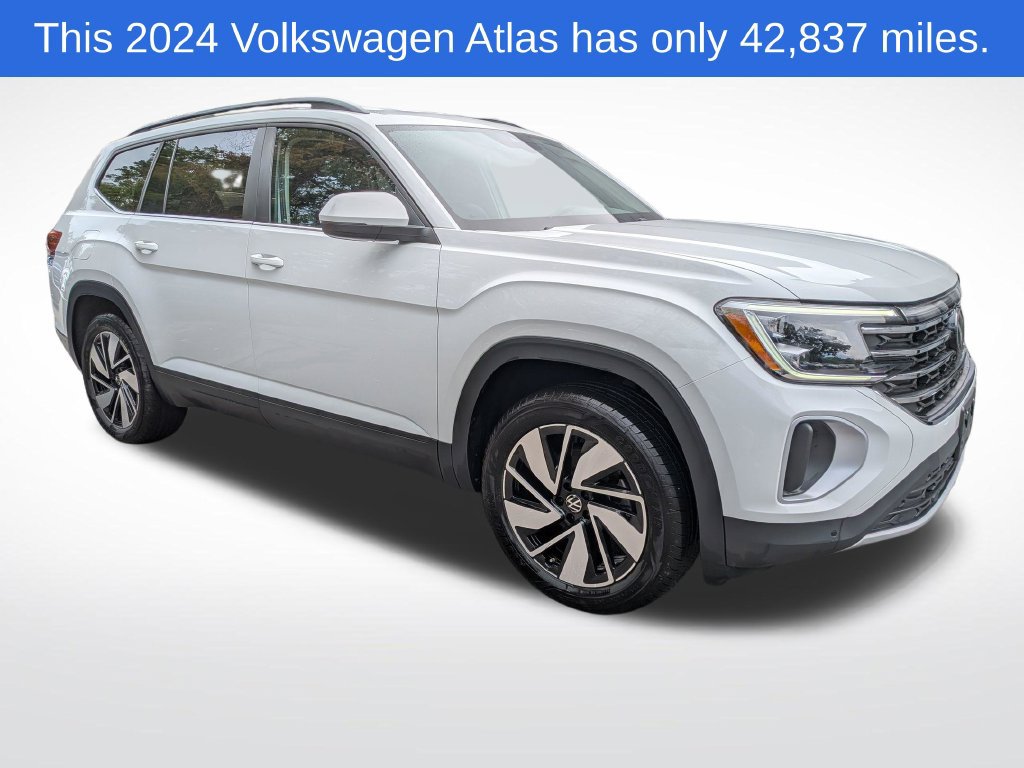 Used 2024 Volkswagen Atlas SE FWD image 1