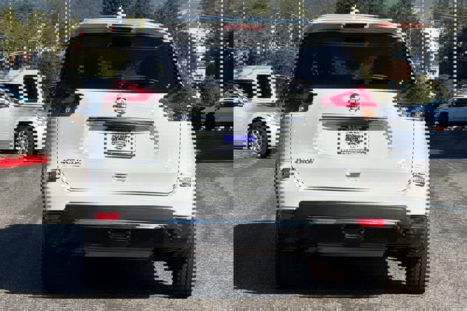 Used 2020 Nissan Rogue S image 5