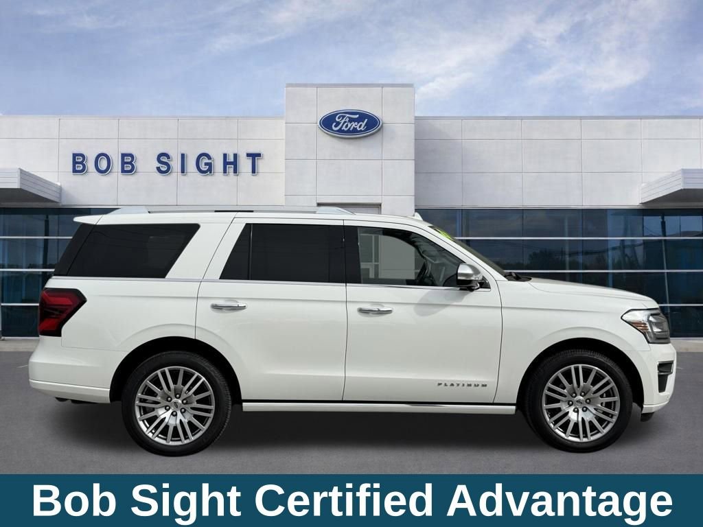 Used 2022 Ford Expedition Platinum image 4