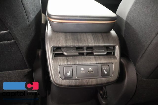 Used 2023 Nissan Ariya FWD image 34