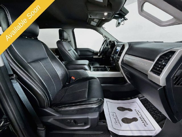 Used 2021 Ford F250 Lariat w/ Lariat Ultimate Package AWD/4WD image 28