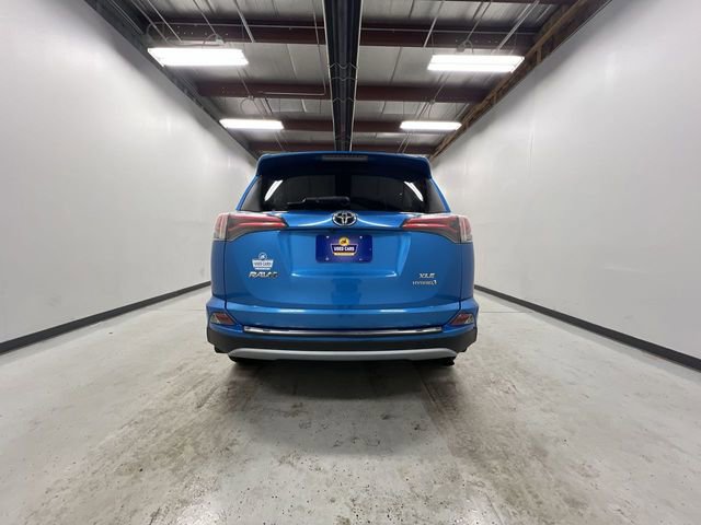 Used 2018 Toyota RAV4 XLE image 7