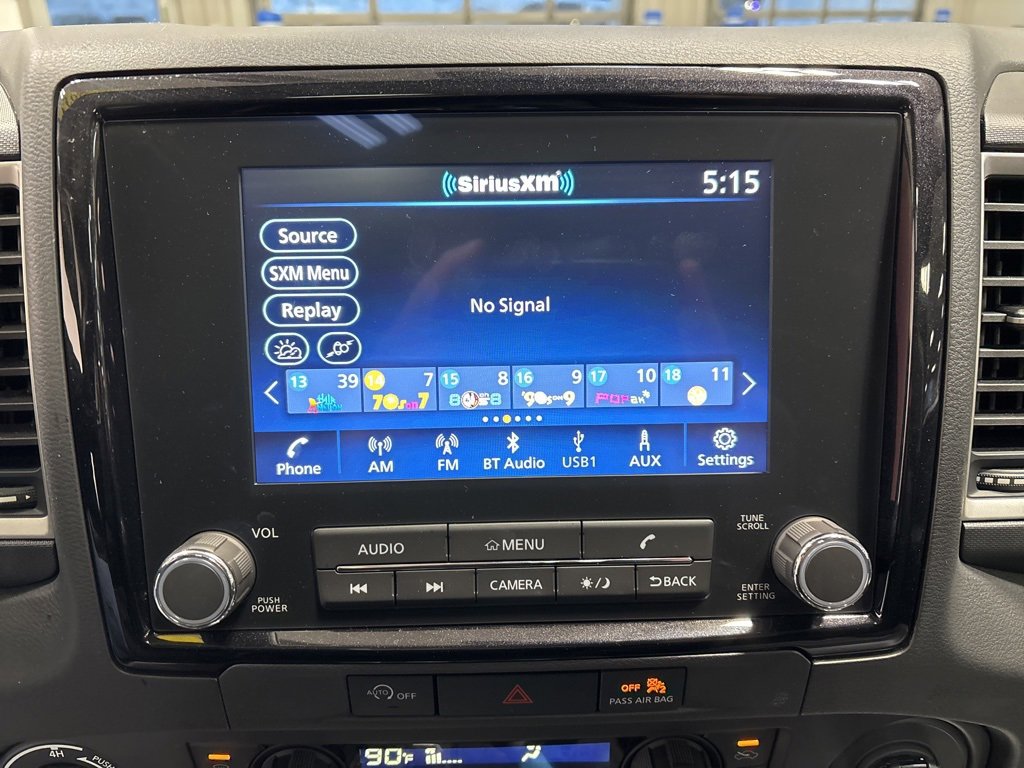 Used 2024 Nissan Frontier SL image 17