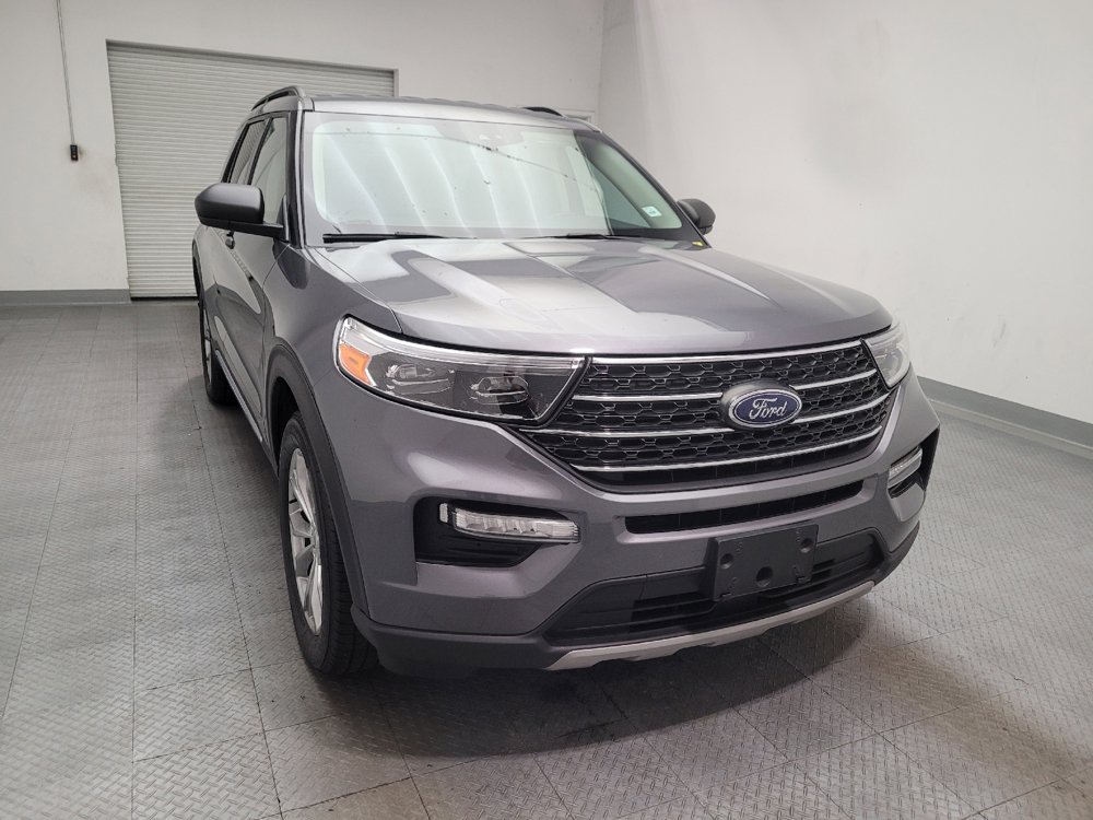 Used 2022 Ford Explorer XLT w/ Equipment Group 202A AWD/4WD image 14