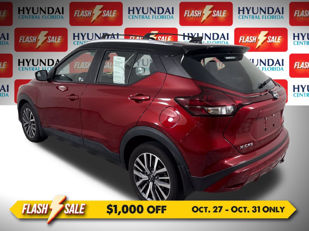 Used 2024 Nissan Kicks SV w/ Interior Electronics Package FWD image 5
