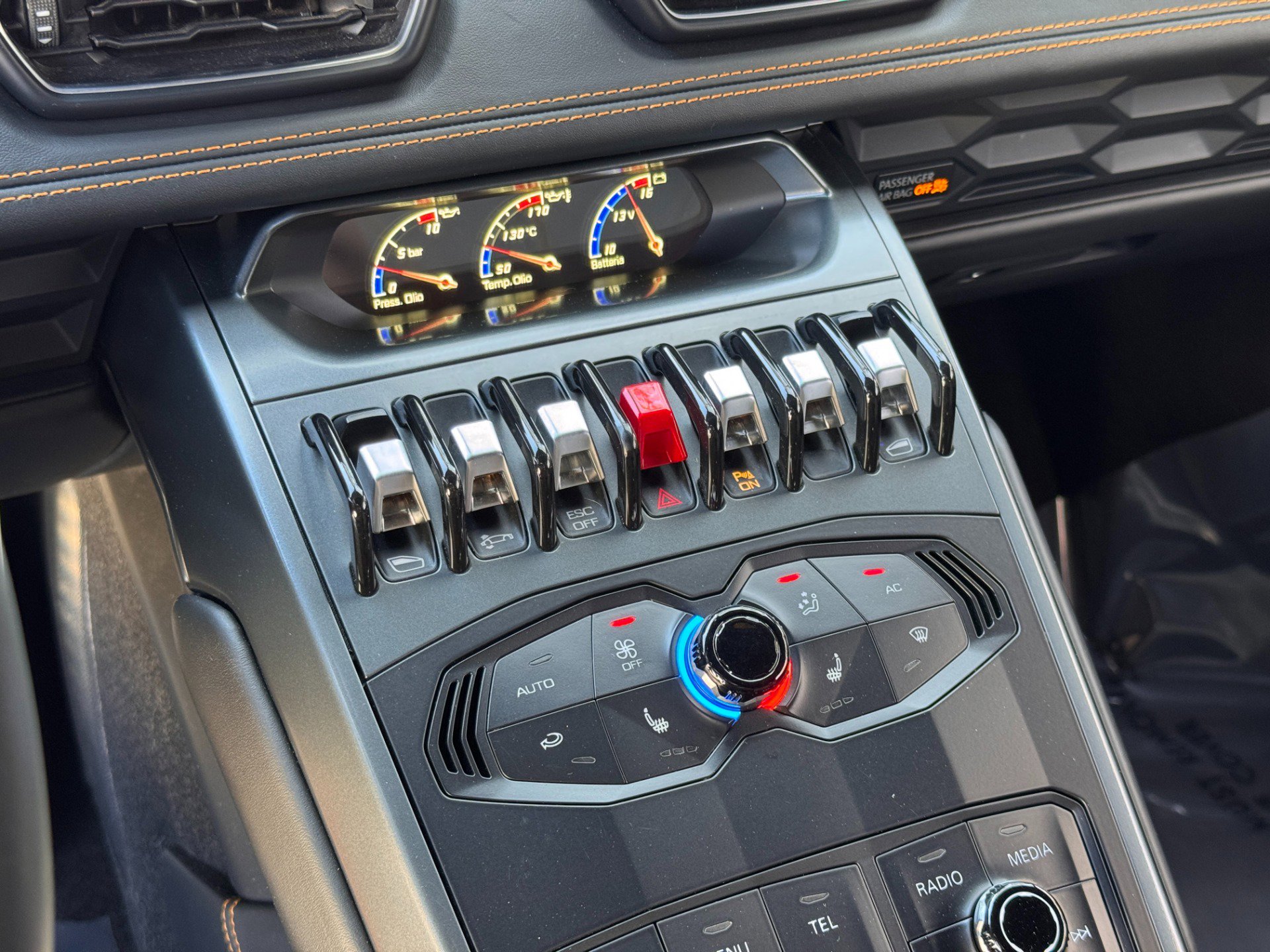 Used 2015 Lamborghini Huracan LP 610-4 image 44