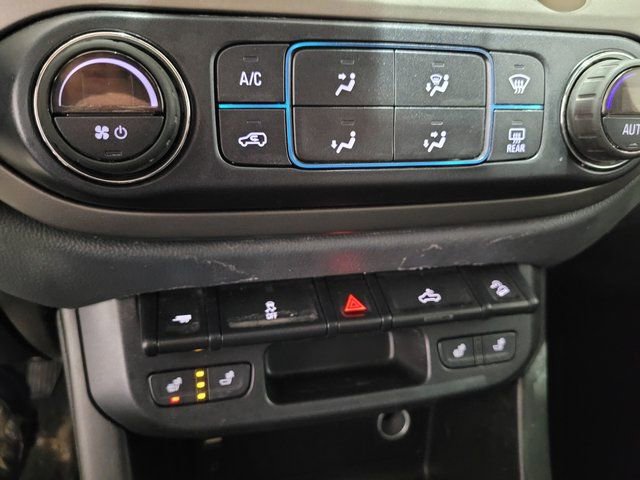 Used 2018 Chevrolet Colorado Z71 image 30