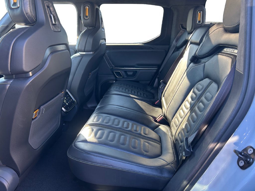 Used 2022 Rivian R1T Adventure AWD/4WD image 22