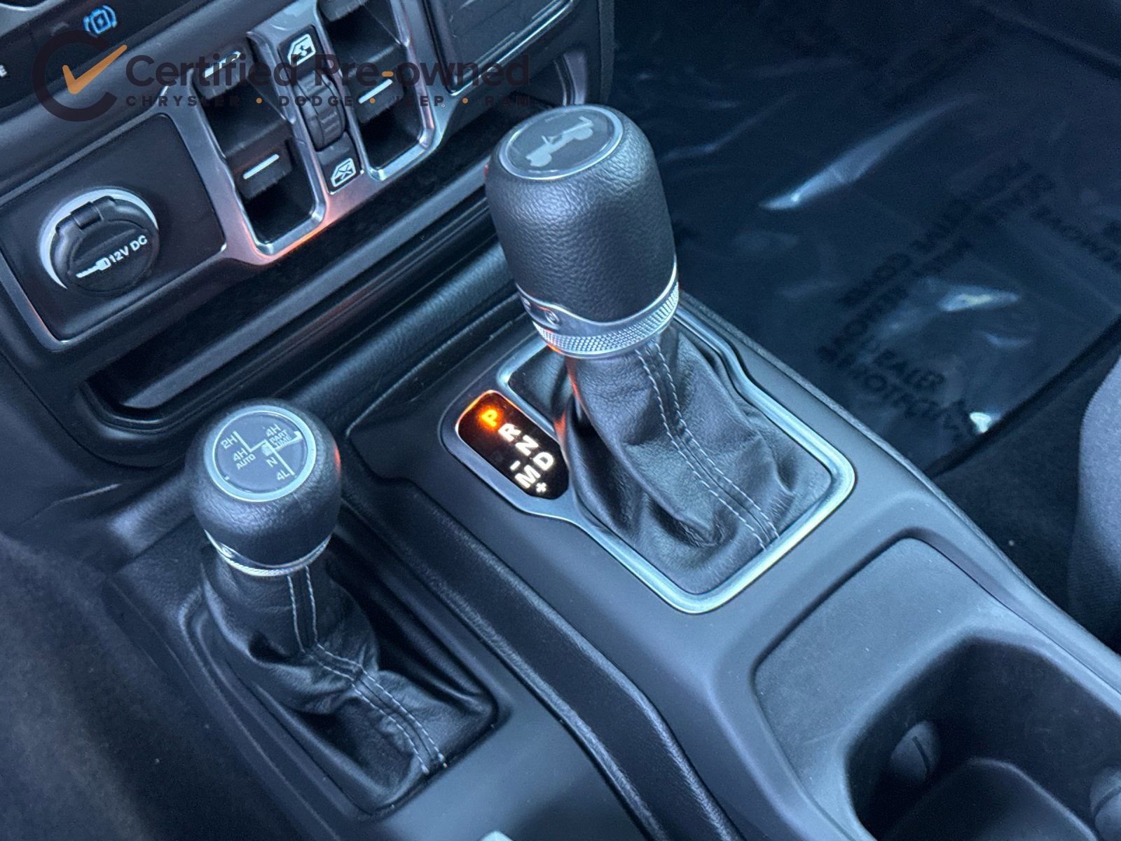 Used 2025 Jeep Wrangler Unlimited Sahara w/ Safety Group image 22