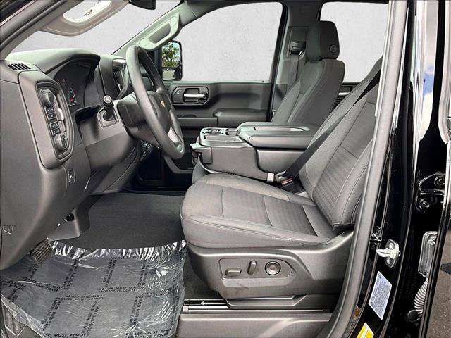 Used 2024 Chevrolet Silverado 2500 Custom w/ Custom Value Package image 24