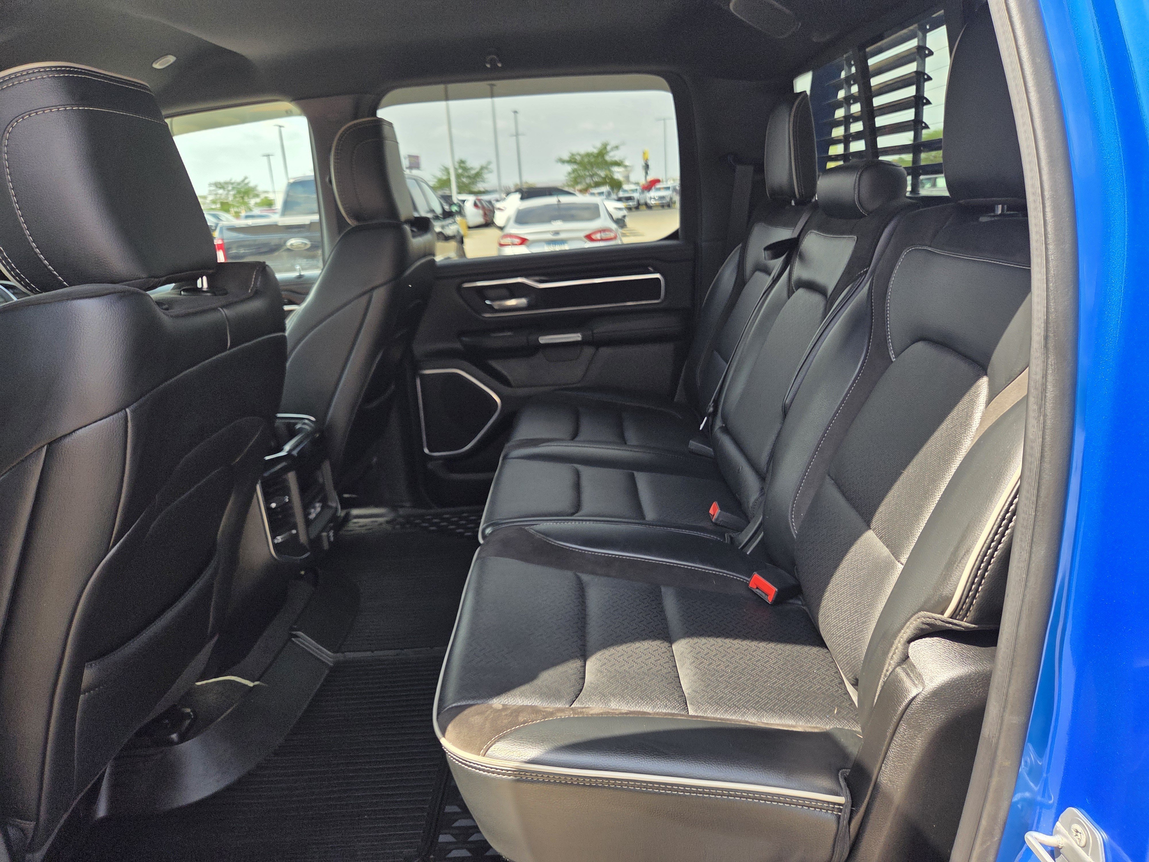 Used 2021 RAM 1500 Laramie w/ Sport Appearance Package AWD/4WD image 21