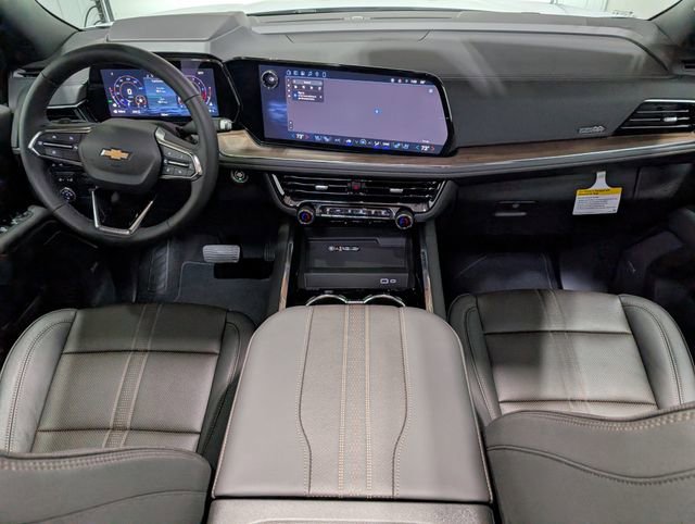 Used 2026 Chevrolet Tahoe High Country w/ Sun And Tow Package AWD/4WD image 13