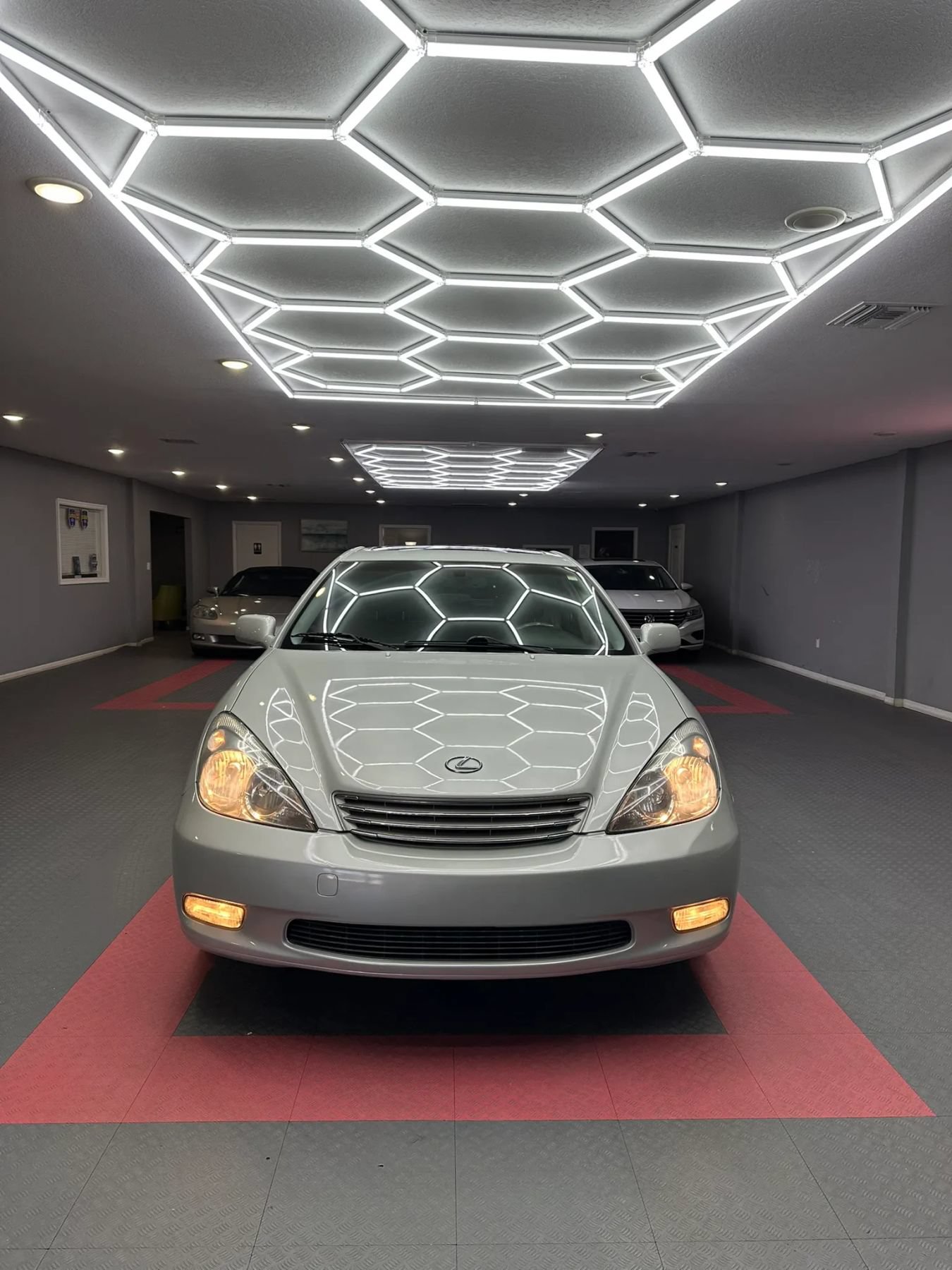 Used 2002 Lexus ES 330 FWD image 3