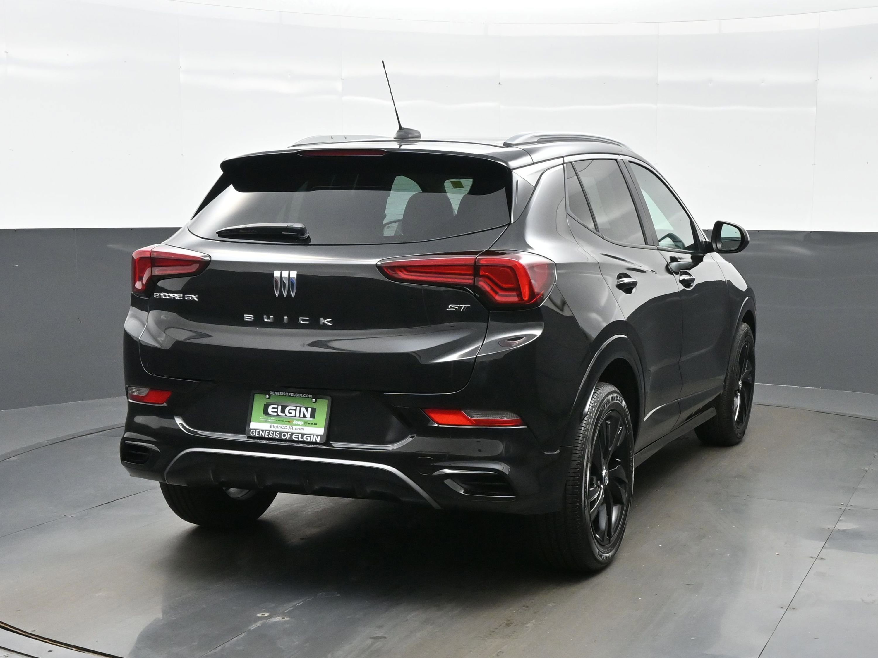 Used 2024 Buick Encore GX Sport Touring FWD image 5