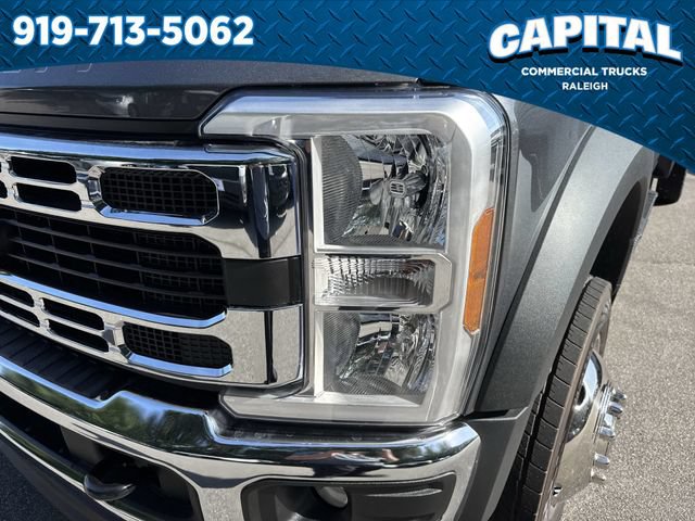 New 2026 Ford F550 4x4 Crew Cab image 13