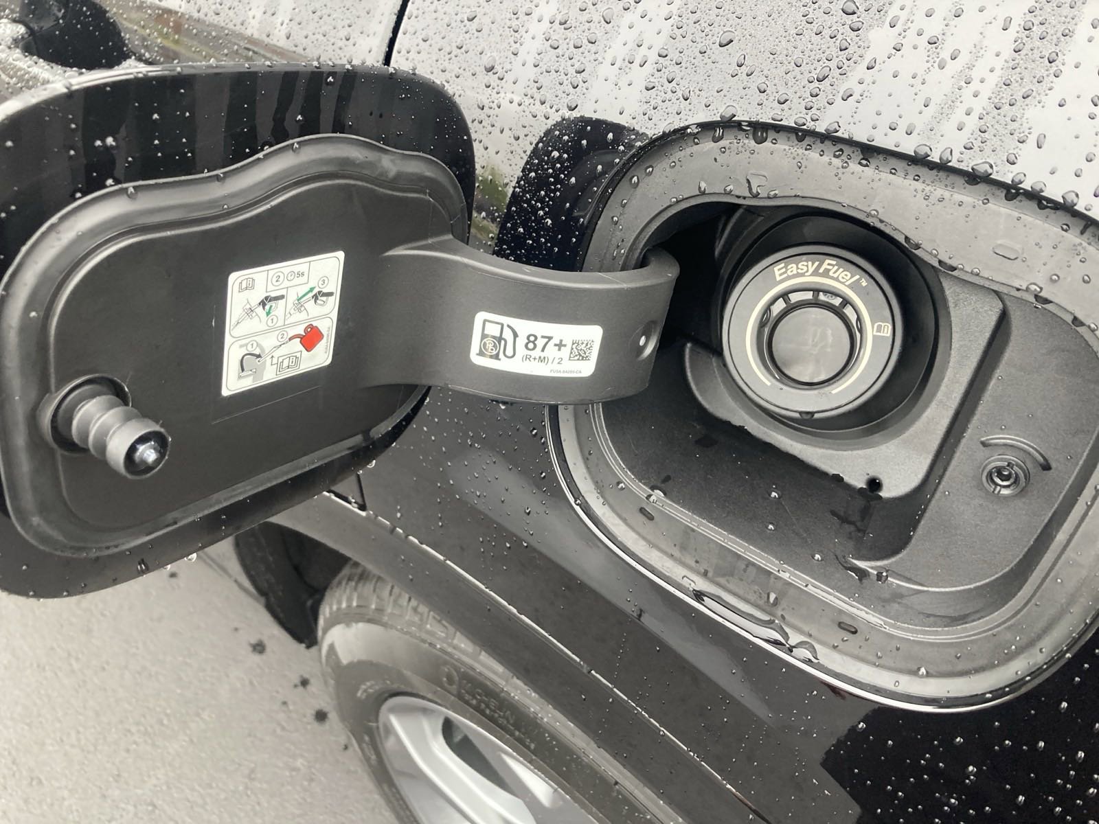 New 2024 Ford Escape ST-Line Select w/ Tech Pack #2 image 21