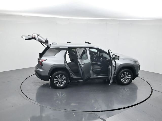 Used 2025 Chevrolet Equinox LT image 45