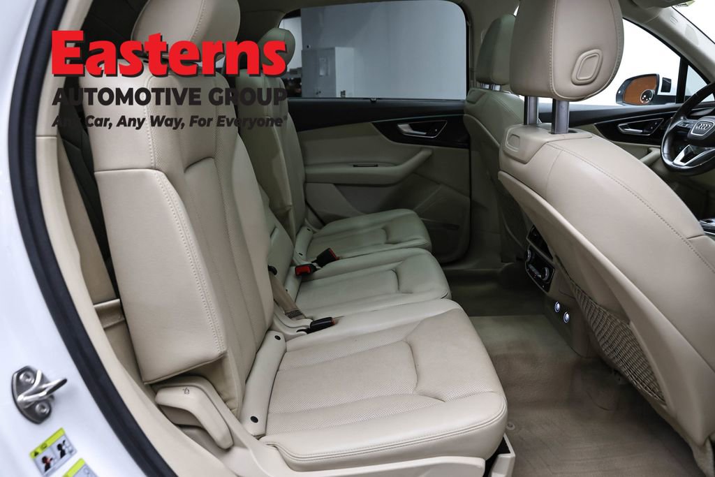 Used 2019 Audi Q7 3.0T Prestige w/ Prestige Package AWD/4WD image 25