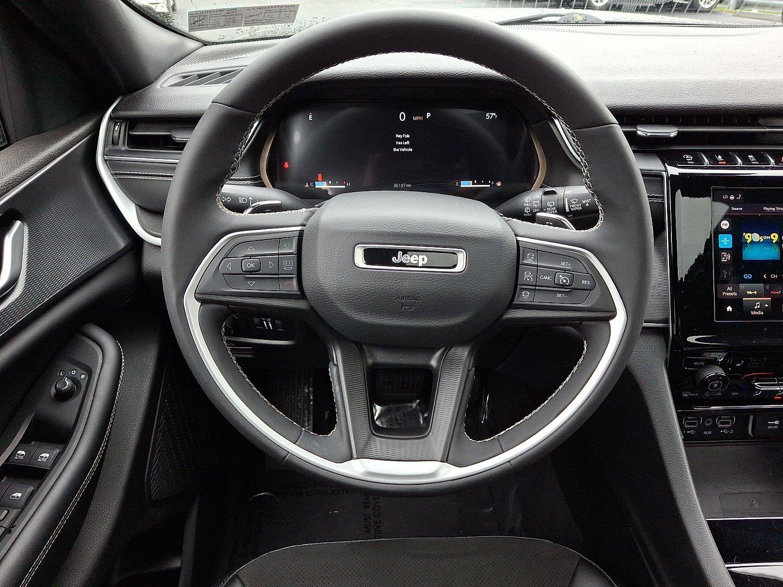 Used 2023 Jeep Grand Cherokee L Altitude AWD/4WD image 21