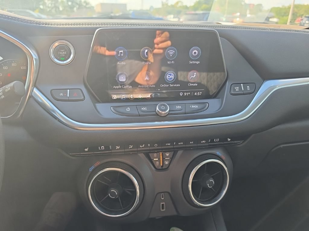 Used 2021 Chevrolet Blazer LT FWD image 10