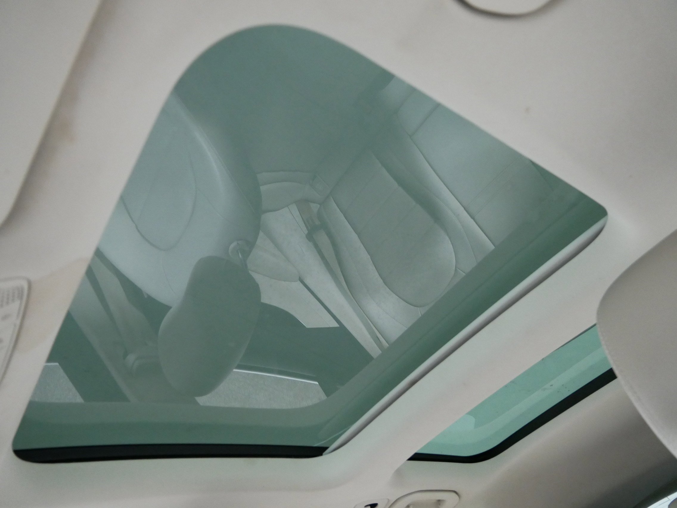 Used 2019 Mercedes-Benz GLC 300 4MATIC image 30