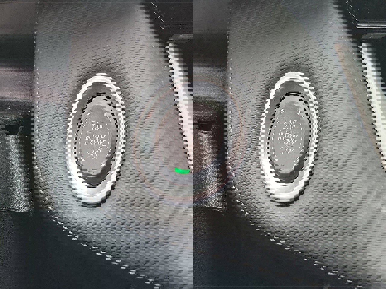 Used 2025 Chevrolet Equinox LT image 27