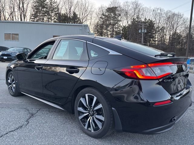 Used 2024 Honda Civic EX-L image 2
