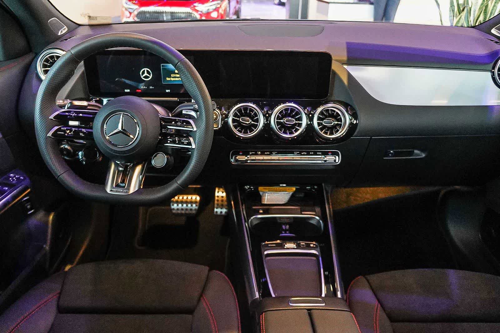 New 2026 Mercedes-Benz GLA 35 AMG 4MATIC image 13
