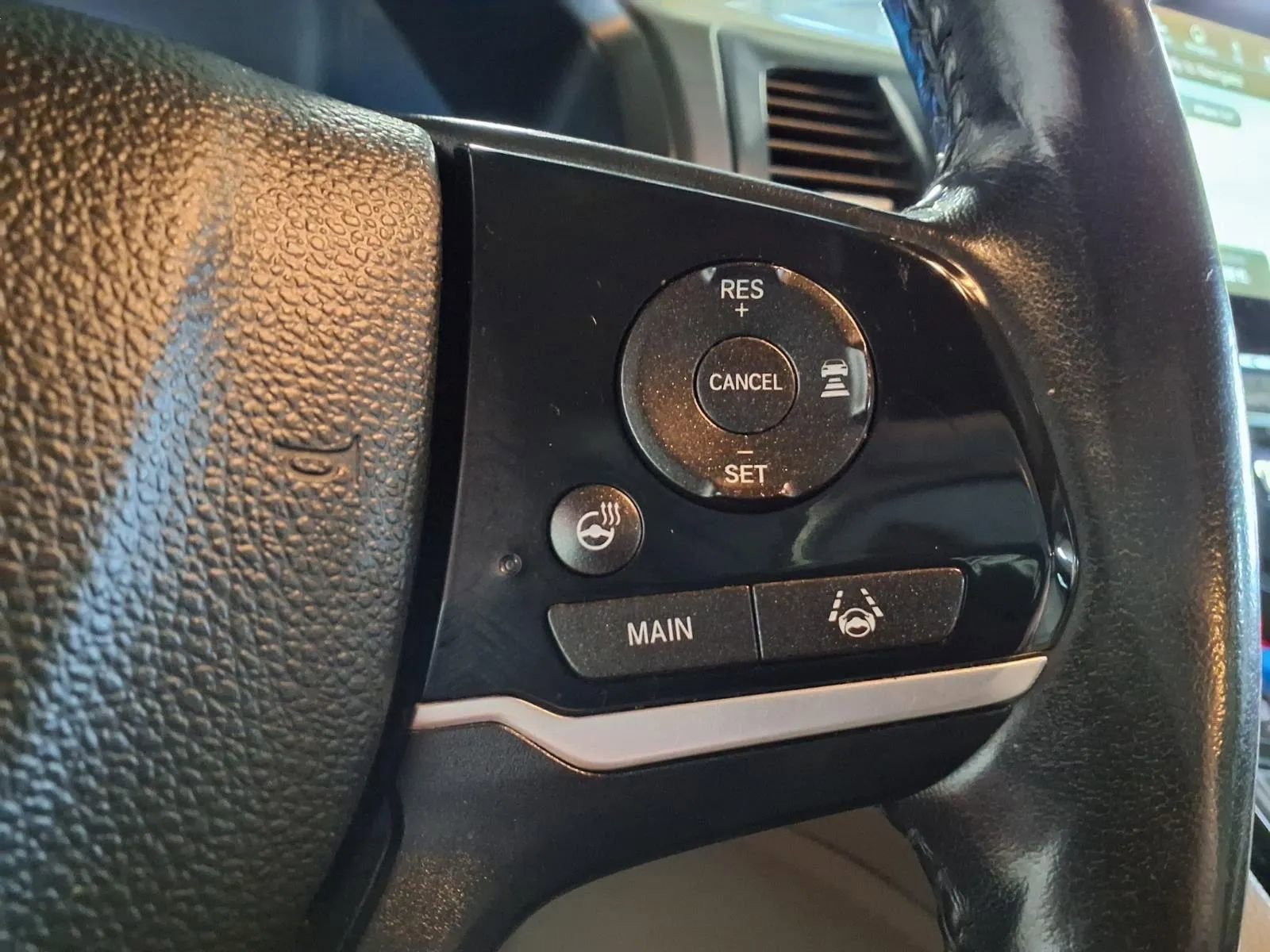 Used 2018 Honda Odyssey Elite image 24