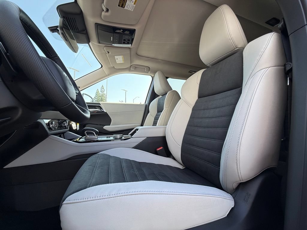 New 2026 Mitsubishi Outlander SE AWD/4WD image 36