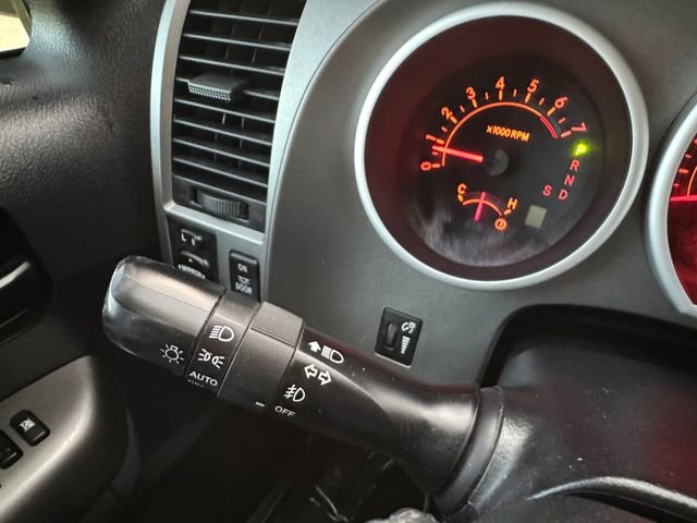 Used 2017 Toyota Sequoia SR5 w/ Premium Package RWD image 25