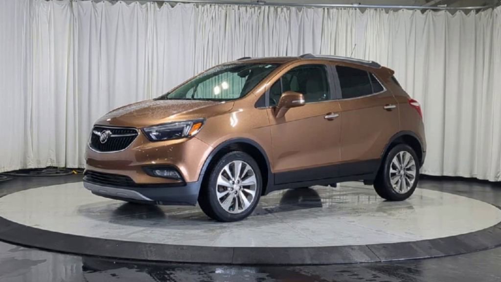 Used 2017 Buick Encore Essence image 5