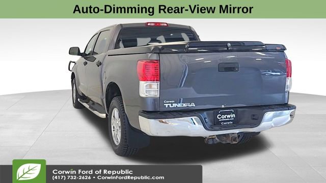 Used 2012 Toyota Tundra 4x4 CrewMax w/ Tow Pkg image 7