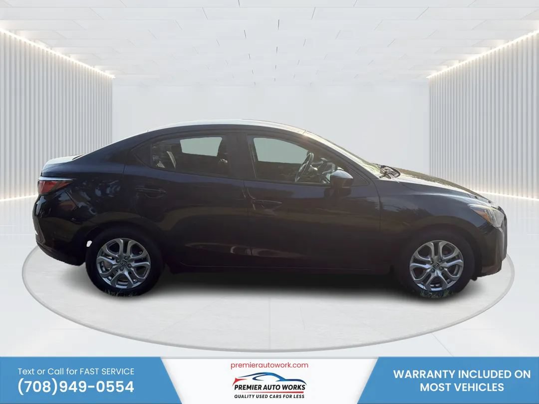 Used 2016 Scion iA FWD image 8