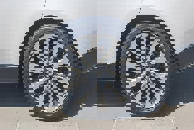 New 2025 Land Rover Range Rover SE image 11