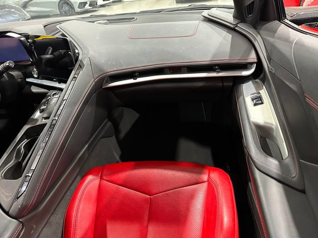 Used 2021 Chevrolet Corvette Stingray Convertible w/ 1LT RWD image 29