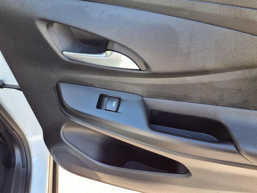 Certified 2026 Buick Envista Preferred FWD image 24
