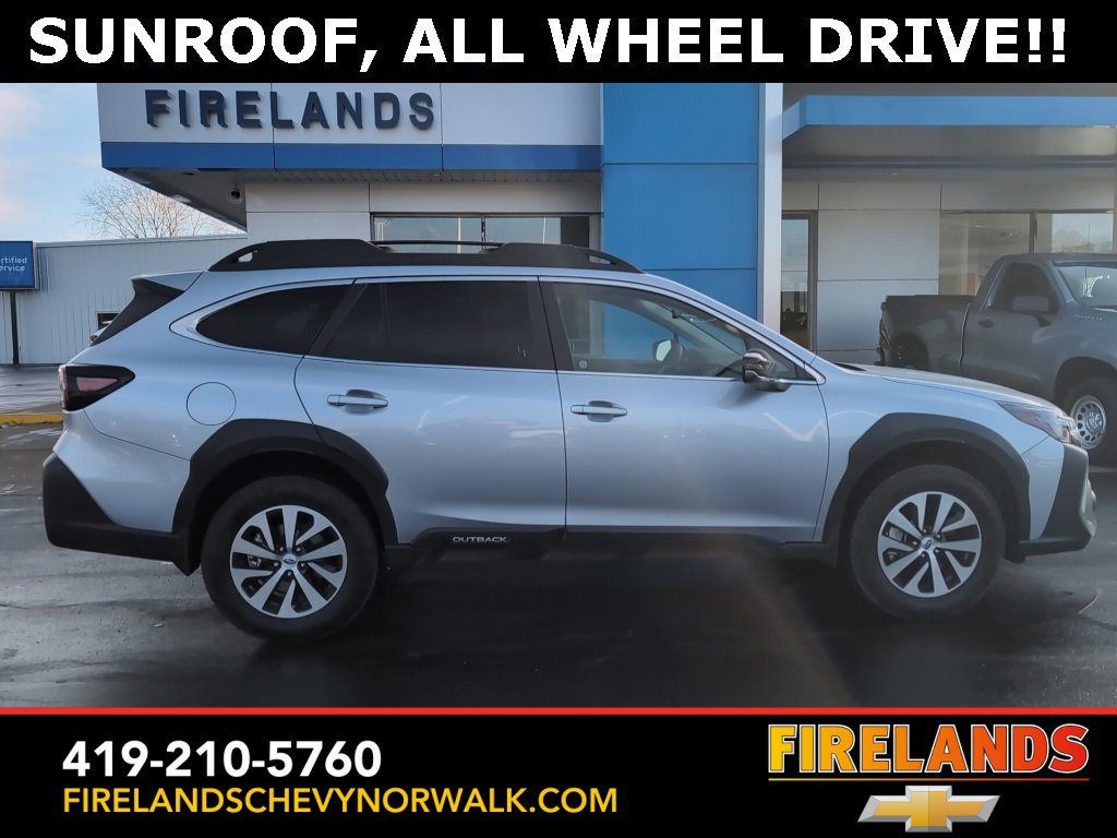 Used 2025 Subaru Outback Premium w/ Popular Package #1A image 5