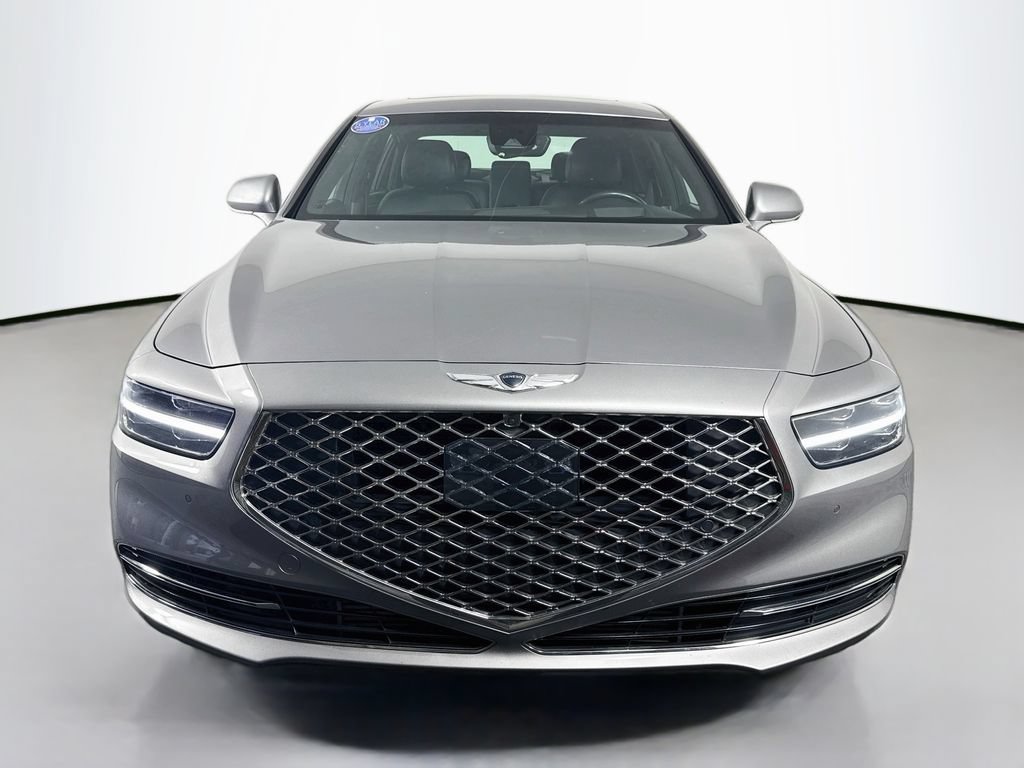 Used 2020 Genesis G90 3.3T Premium RWD image 2