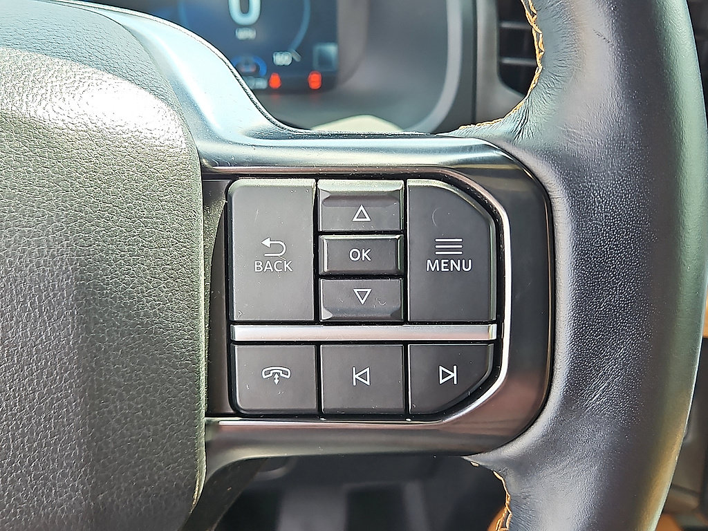 Used 2024 Ford Expedition Max Platinum RWD image 18